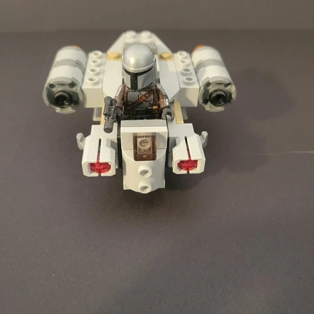 Lego Star Wars 75321- The Razor Crest Microfighter